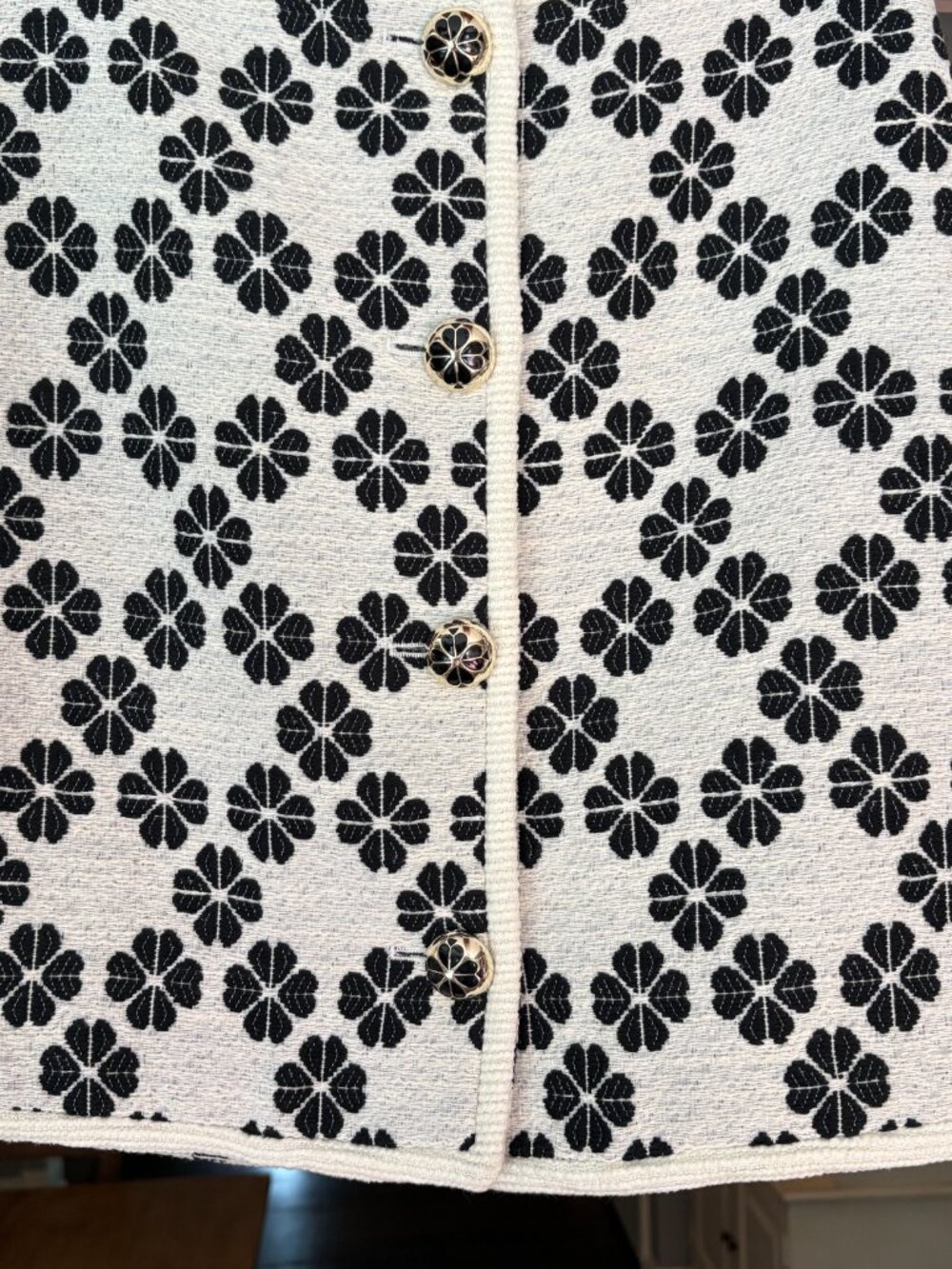 NWT Kate Spade Floral Black and White Tweed Mini Skirt. Size 2 - Picture 4 of 11